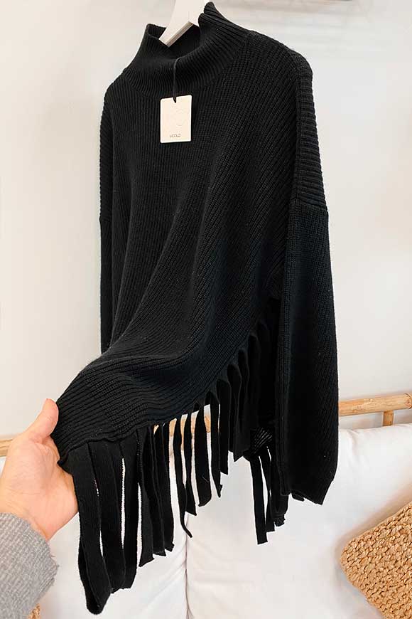 Vicolo - Black sweater with side fringes