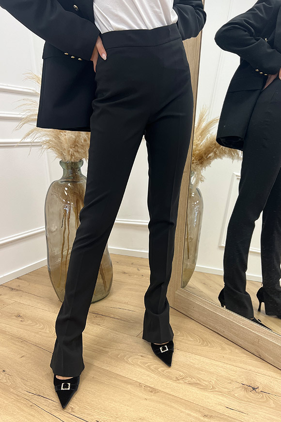 Actualee - Pantaloni neri spacchi sul retro con zip