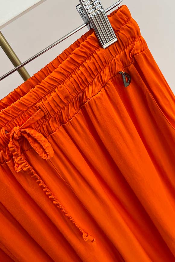 Dixie - Pantalone arancio fluido a palazzo