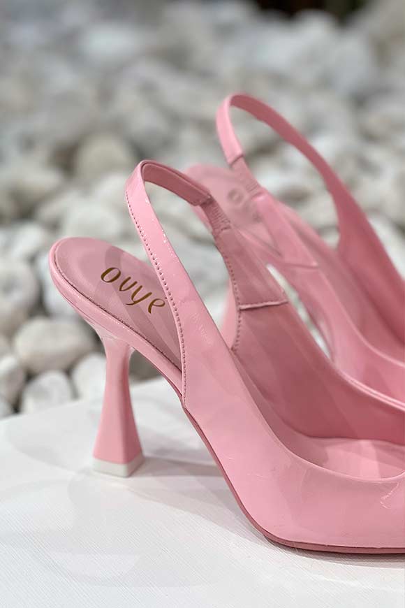 Ovyé - Baby pink slingback sandals in patent leather with spool heel