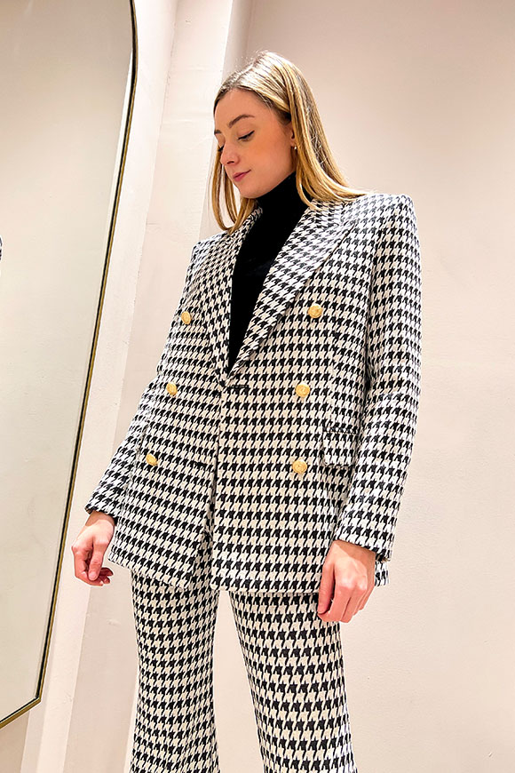 Vicolo - Black and white jacket in houndstooth pattern