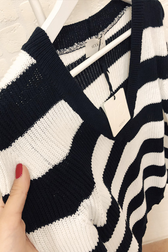Vicolo - Striped sweater in black and white cotton