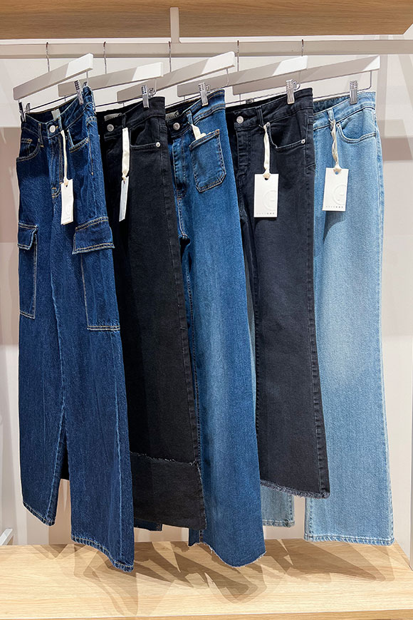 Haveone - Jeans a zampa con taschine frontali