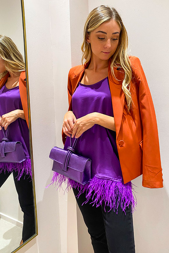 Tensione In - Purple viscose tank top with feathers on the bottom