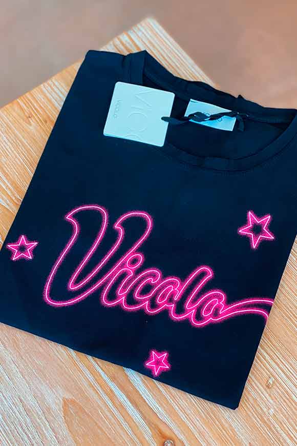 Vicolo - T shirt nera logo neon fucsia