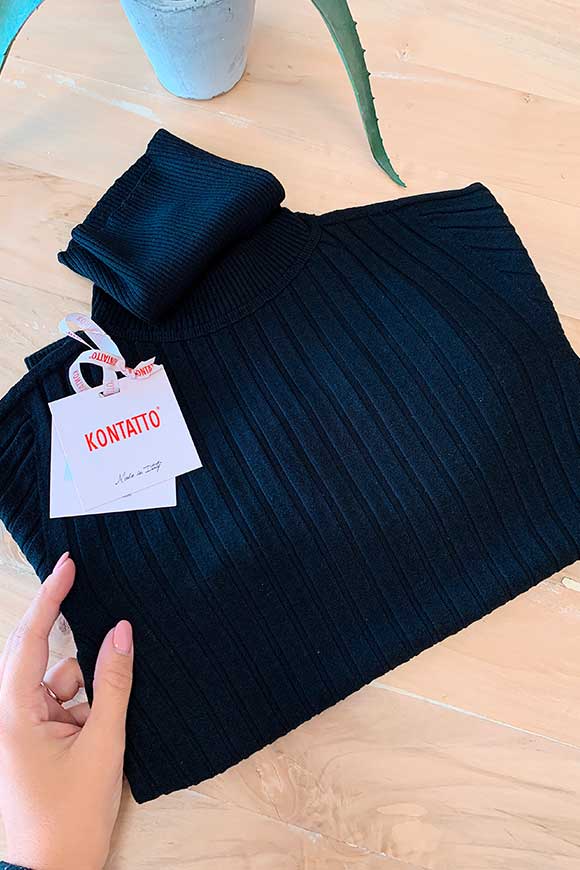 Kontatto - Black wide ribbed turtleneck sweater