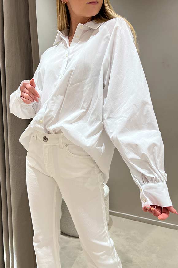 Vicolo - Camicia bianca in cotone con manica balloon