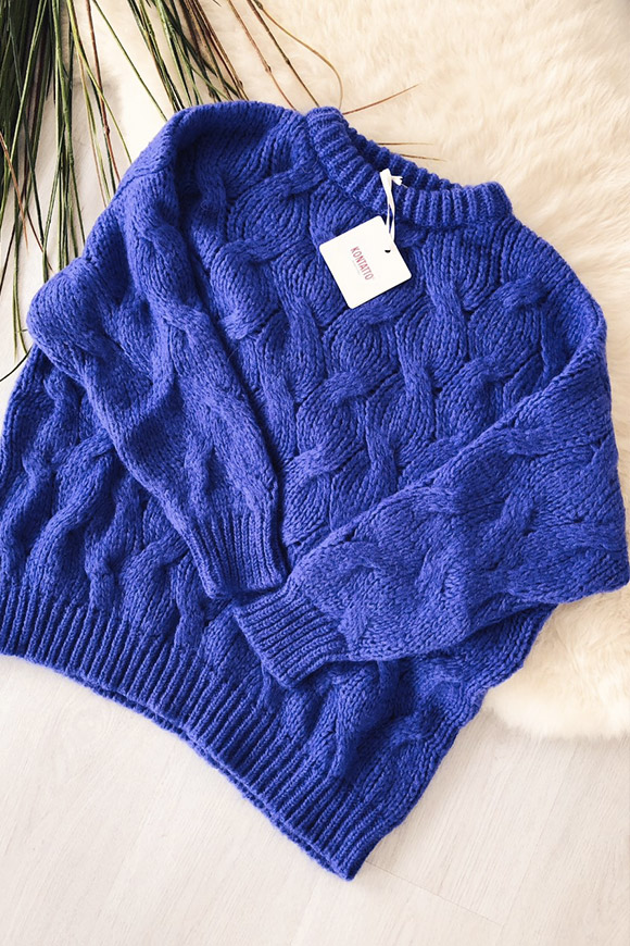 Kontatto - Purple oversized fluffy sweater
