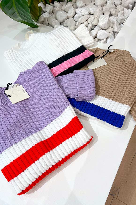 Vicolo - Lilac sweater with red stripes, white sleeves with turn-up