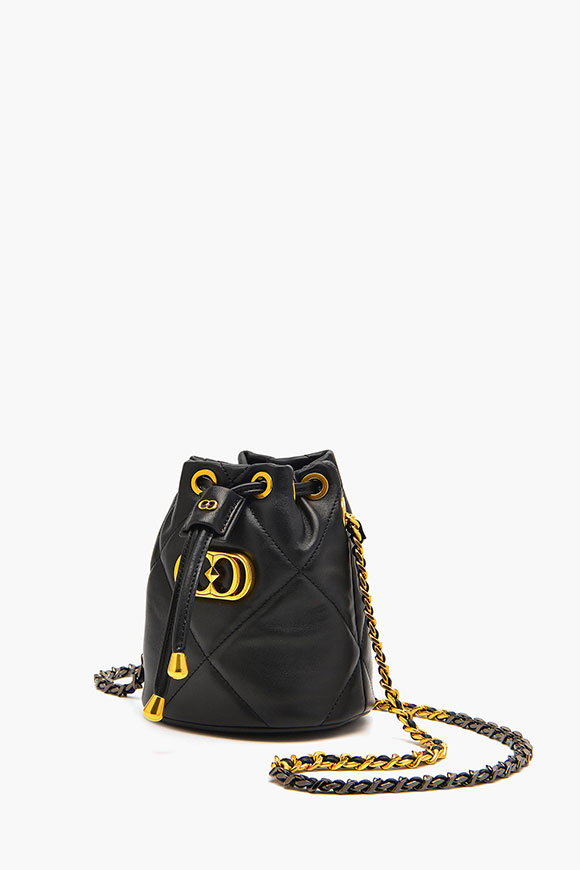 La Carrie - Black mini quilted bucket bag
