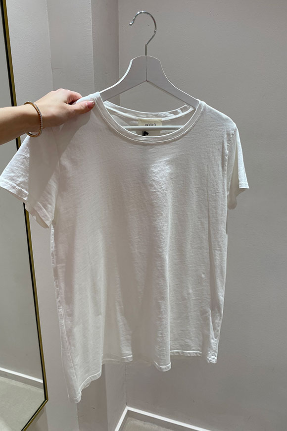 Vicolo - T shirt bianca basica aderente