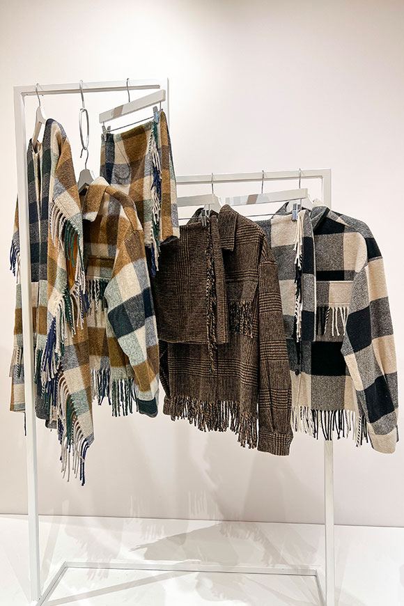Vicolo - Brown and black plaid jacket with fringes