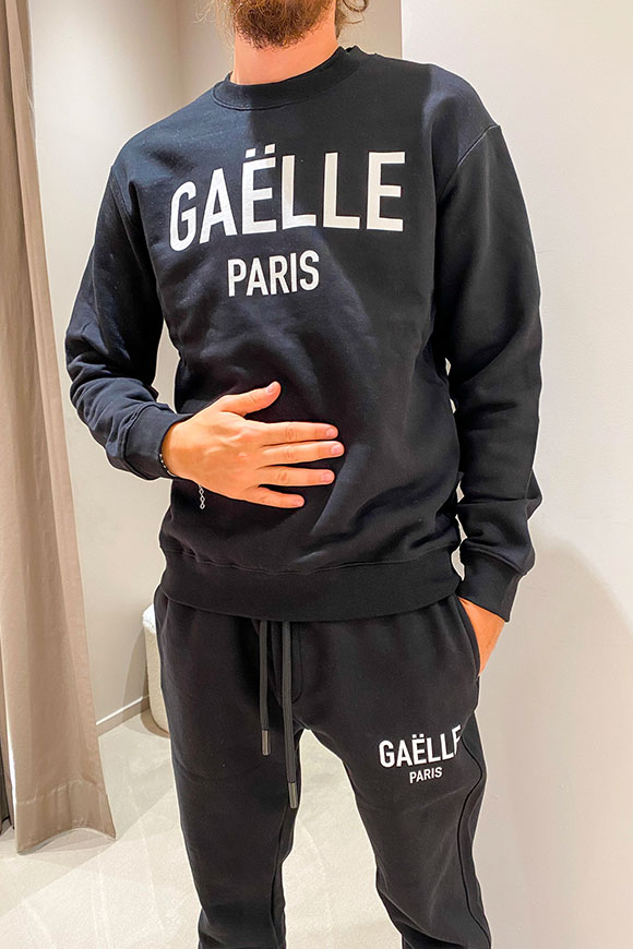 Gaelle - Black crewneck sweatshirt with black logo in contrast