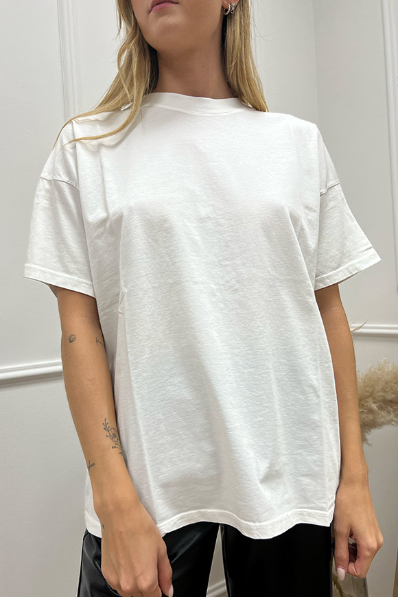 Vicolo - T shirt over bianca basic girocollo