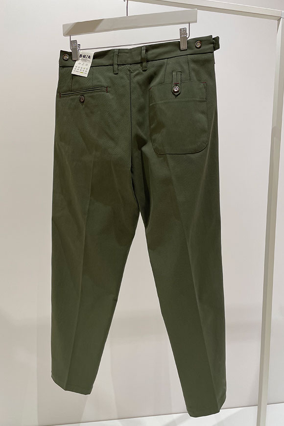Berna - Green trousers with burnished chain