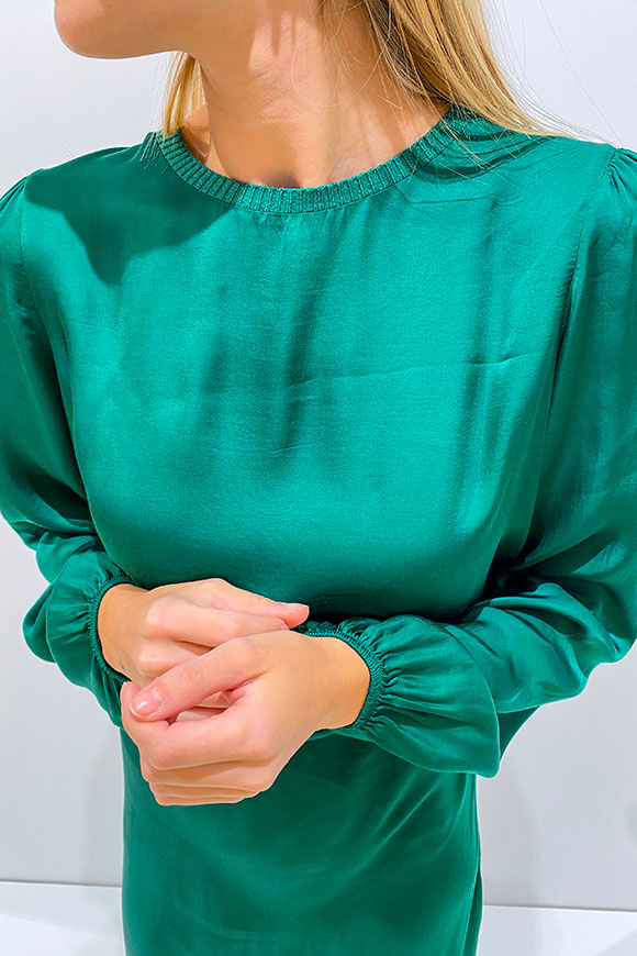 Motel - Emerald green blouse with balloon sleeve