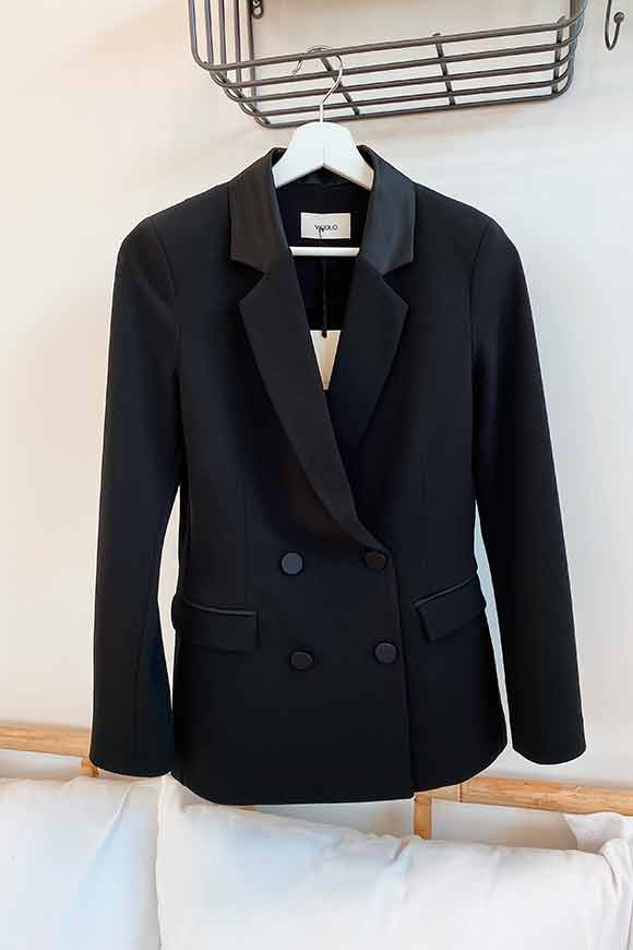 Vicolo - Double-breasted black jacket with satin profiles