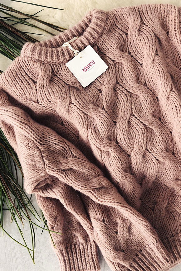 Kontatto - Soft pink powder pink oversized sweater
