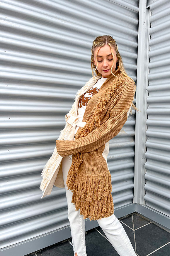 Vicolo - Two-tone camel and butter poncho with fringes