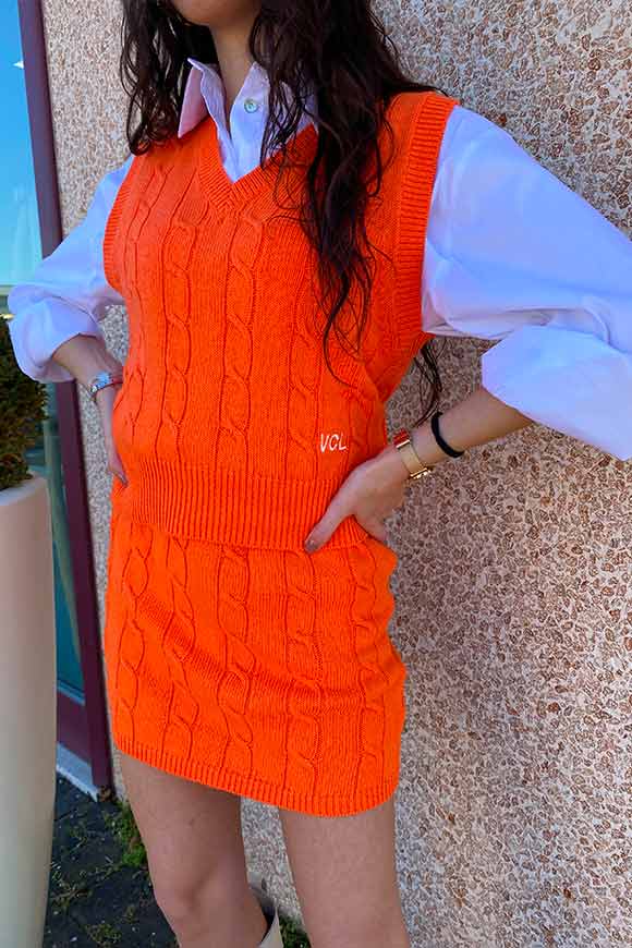 Vicolo - Chiara Ferragni orange knit suit