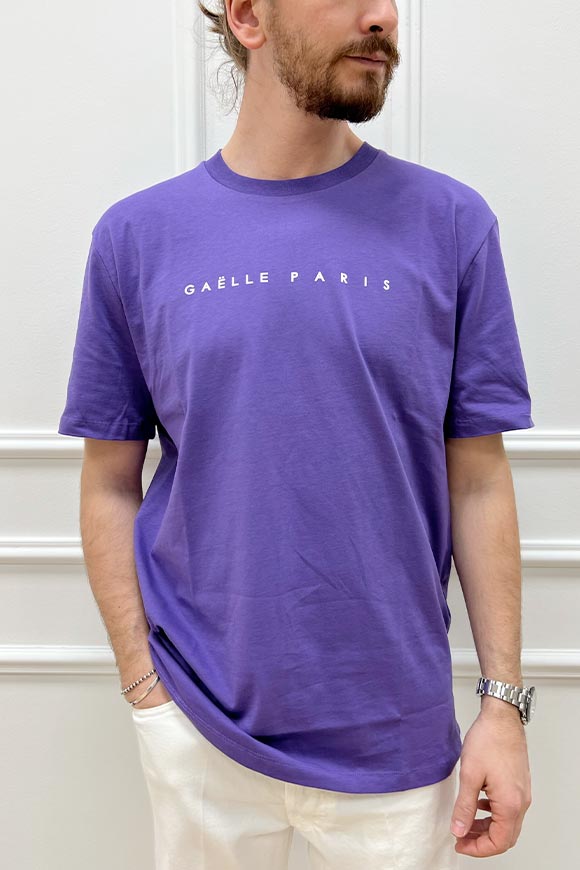 Gaelle - T shirt viola basica con logo bianco a contrasto