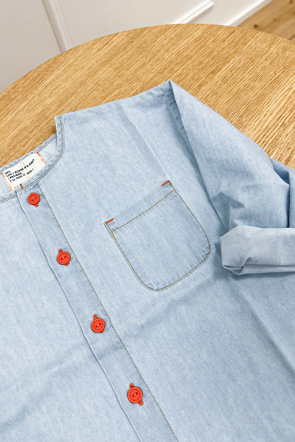 Piupiuchick - Camicia girocollo in chambray azzurro