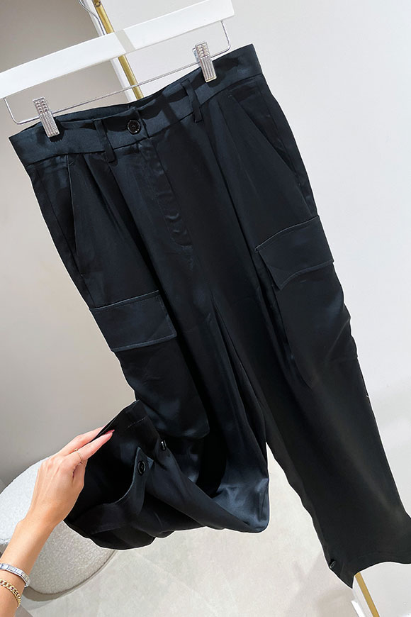 Vicolo - Pantaloni neri cargo in raso