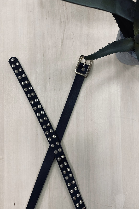 Vicolo - Black belt with studs