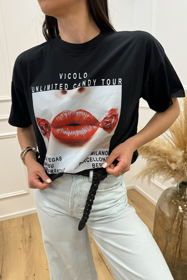 Vicolo - T shirt basic nera stampa bocca caramella