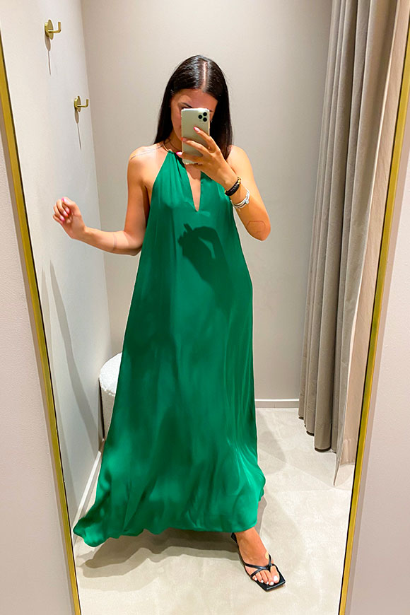 Tensione In - Green satin dress with headband neckline and pearls