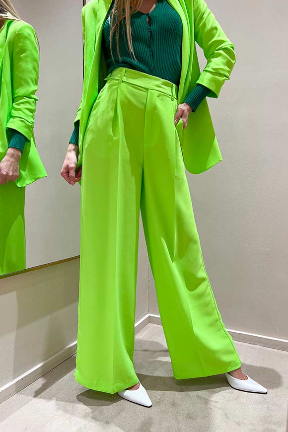 Vicolo - Lime-colored palazzo crèpe trousers with pleats