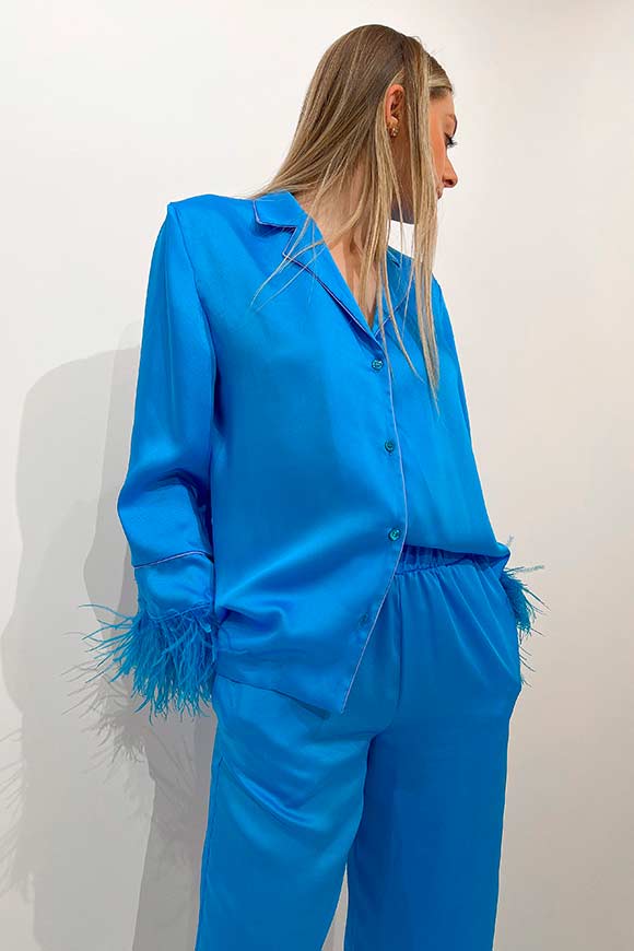 Vicolo - Pajama-style turquoise shirt with feathers