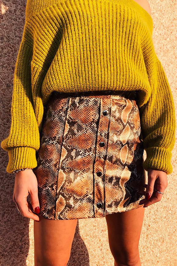 Kontatto - Python skirt in faux leather with buttons