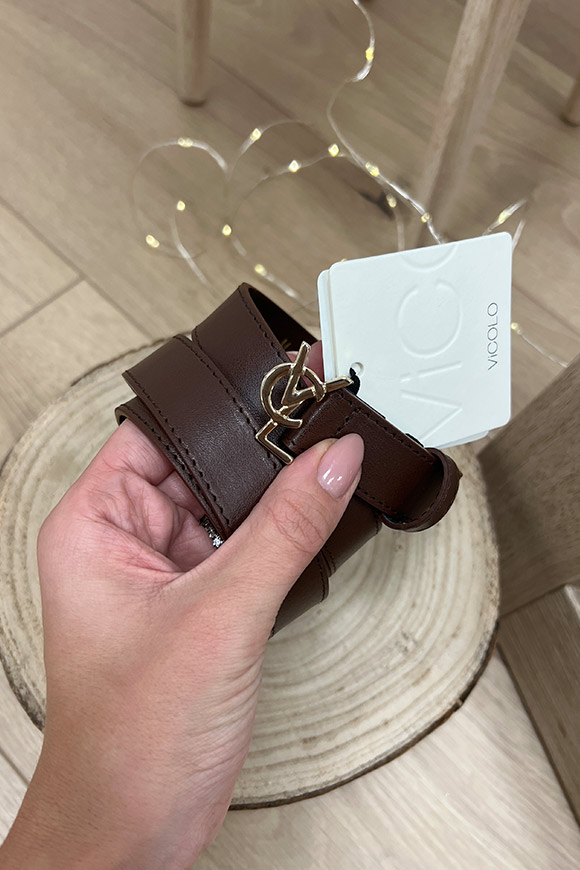 Vicolo - Cintura cioccolato con fibbia logo "VCL" dorato