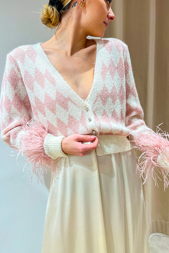 Tensione In - Pink, cream cardigan with jewel buttons and feathers on the sleeve