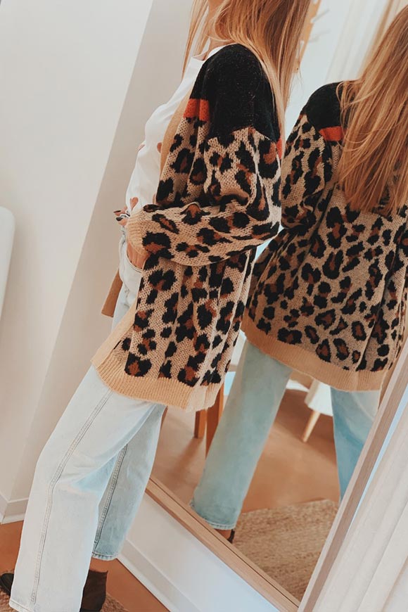 Vicolo - Leopard cardigan with pink details