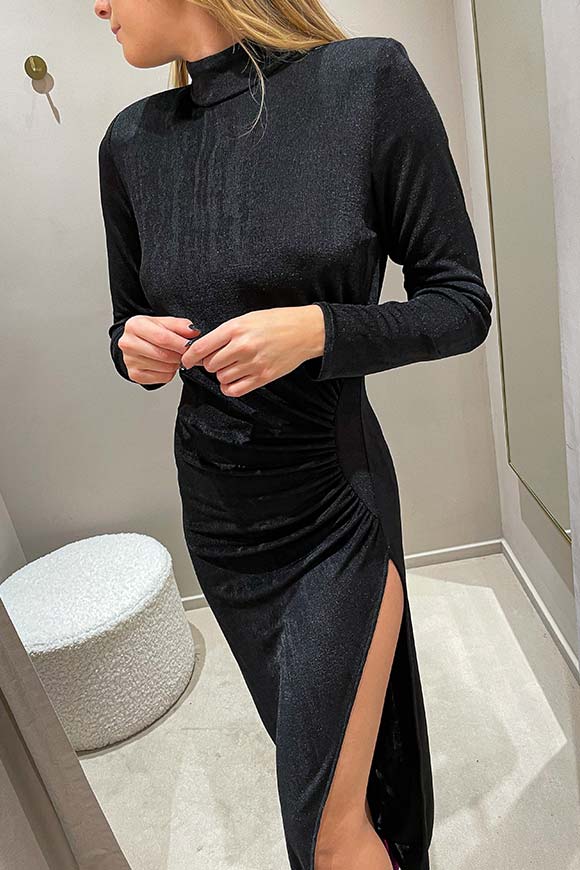 Actualee - Vestito nero in maglia rasata drappeggiato