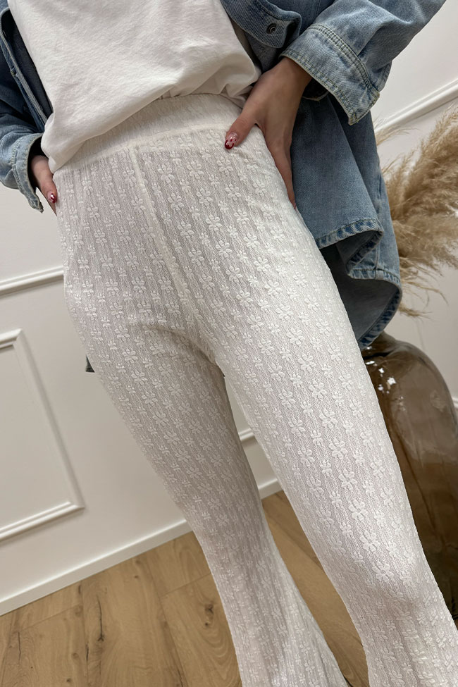 Glamorous - Pantaloni in pizzo bianchi a zampa