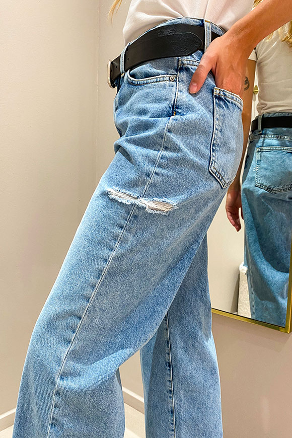 Vicolo - Jeans dritto lavaggio medio con tagli