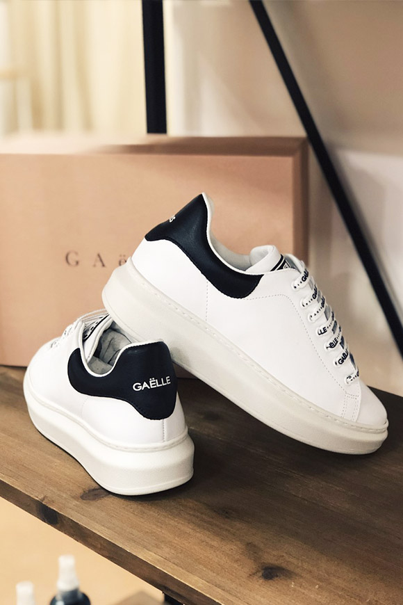 Gaelle - White platform shoes
