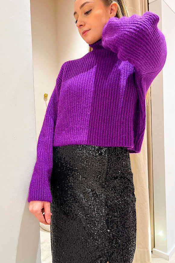 Kontatto - Purple turtleneck sweater with box lamé thread