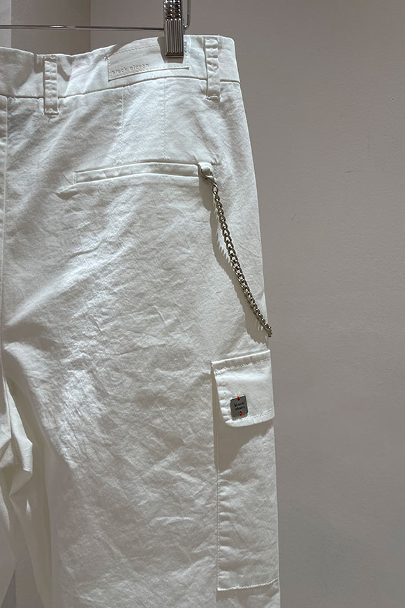 Block Eleven - White trousers with chain