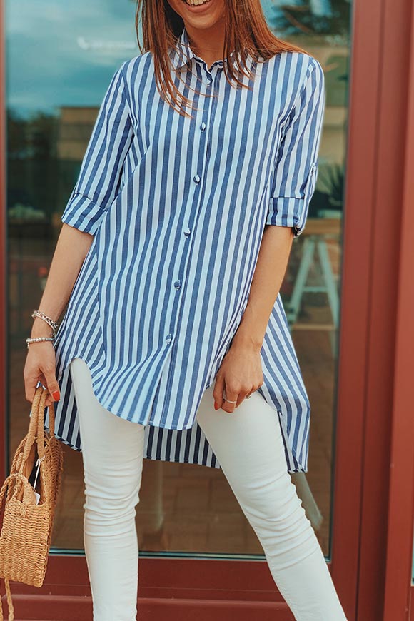Vicolo - White and blue flared striped shirt
