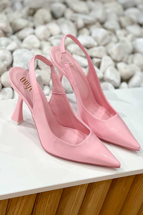 Ovyé - Baby pink slingback sandals in patent leather with spool heel