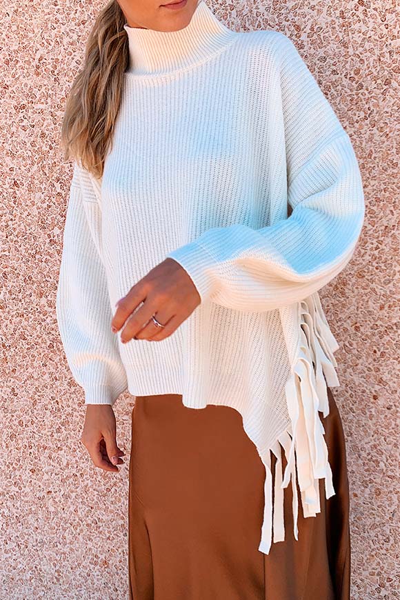 Vicolo - Butter sweater with fringes