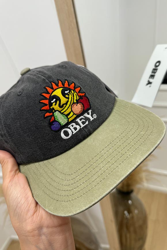 Obey - Cappello tesa cachi e patch fruits con logo