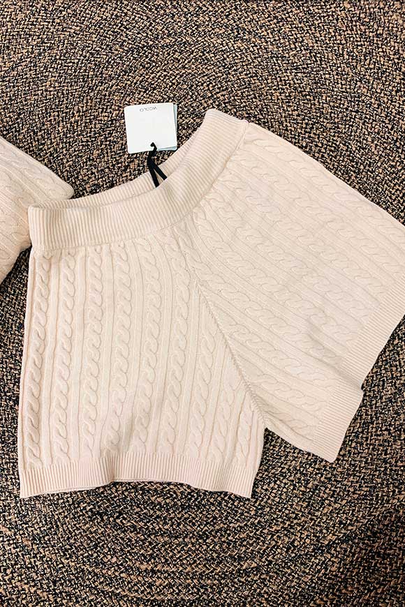 Vicolo - Vanilla cable knit shorts