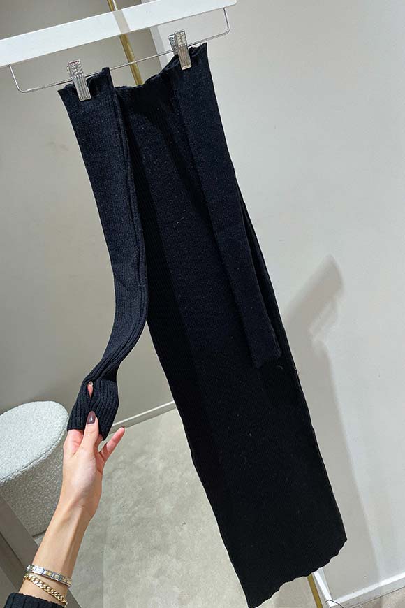 Haveone - Vestito tubino nero con manicotti in maglia