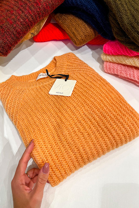 Vicolo - English knit peach sweater in mohair blend