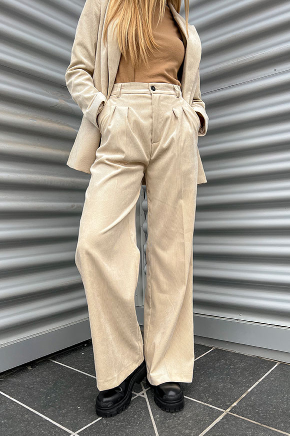 Vicolo - Wide fit butter palazzo pants in striped velvet